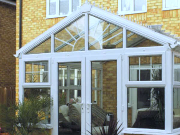 How To Paint Fascia Boards Above A Conservatory